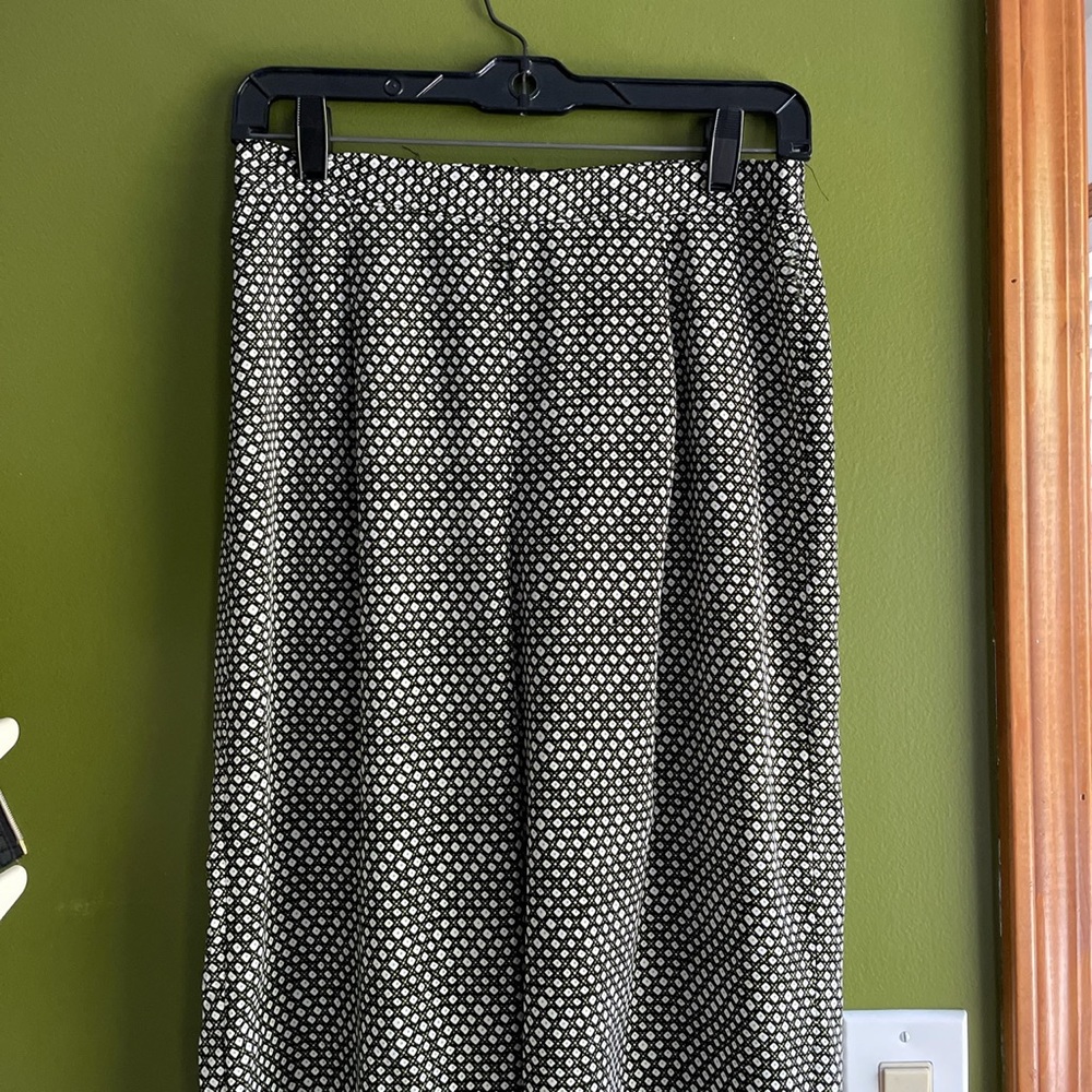 Patterned pants